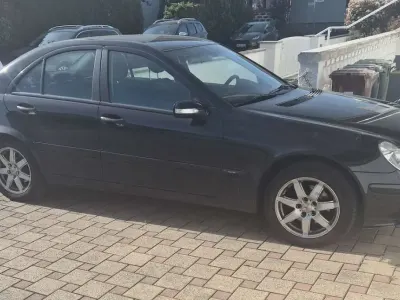 Brugt Mercedes C200 Classic 163 HK (119 kW) 2004 Sort Sedan