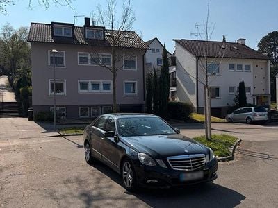 Gebraucht Mercedes E220 Avantgarde 170 PS (125 kW) 2009 Schwarz Limousine