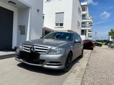 Używany Mercedes C250 Avantgarde 204 KM (150 kW) 2013 Szary Kombi