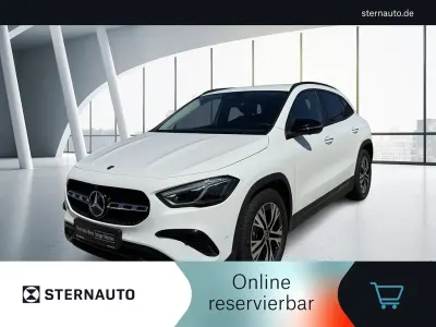 Gebraucht Mercedes GLA180 Night 136 PS (100 kW) 2025 Unilack polarweiß SUV