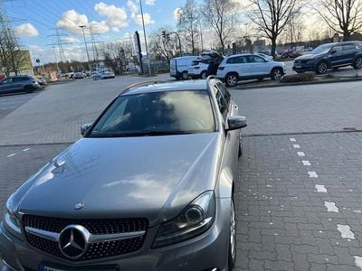 Gebraucht Mercedes C220 Avantgarde 170 PS (125 kW) 2013 Grau Kombi