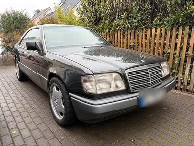 Gebraucht Mercedes 220 AMG 150 PS (110 kW) 1993 Andere farben Coupé