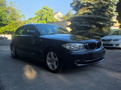 Gebraucht BMW 118 122 PS (89 kW) 2004 Schwarz Kleinwagen