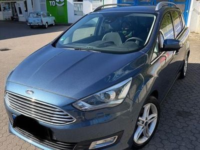 Gebraucht Ford Grand C-Max Titanium 150 PS (110 kW) 2019 Blau Van / Kleinbus