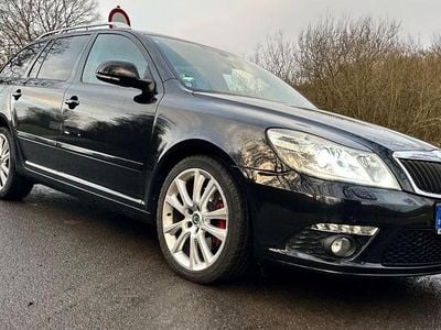 Schwarz Gebraucht 2009 Skoda Octavia RS Kombi | 6.699 € (Fairer Preis)