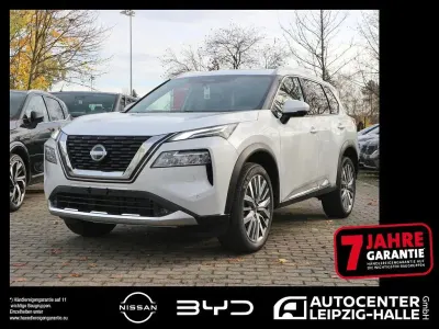 Neu Nissan X-Trail Tekna 163 PS (119 kW) 2025 Pearl white SUV