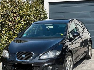 Gebraucht Seat Leon 105 PS (77 kW) 2010 Schwarz Kleinwagen