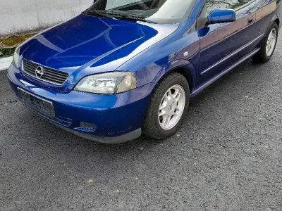 Gebraucht Opel Astra Edition 147 PS (108 kW) 2004 Blau Cabrio