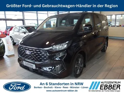 Gebraucht Ford Tourneo Titanium 136 PS (100 kW) 2025 Schwarz Van / Kleinbus