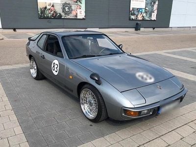 Usado Porsche 924 135 HP (99 kW) 1983 Prateado Coupé