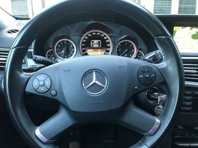 Mercedes E300