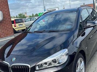 Gebraucht BMW 218 Active Tourer M Sport 136 PS (100 kW) 2015 Schwarz Van / Kleinbus