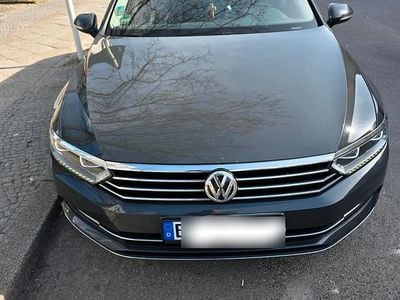 Gebraucht VW Passat Highline 150 PS (110 kW) 2017 Grau Kombi