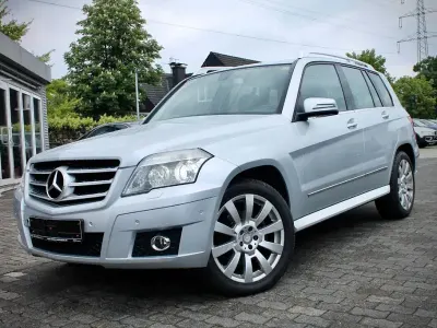 Używany Mercedes GLK320 224 KM (164 kW) 2008 Srebrny SUV