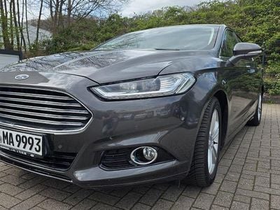 Usata Ford Mondeo 241 CV (177 kW) 2016 Grigio Berlina
