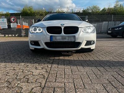gebraucht BMW 330 e92 coupe d XDrive/M Paket /euro5 /leder / Panorama