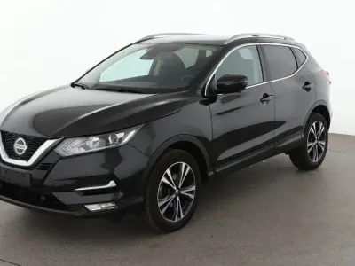 Gebraucht Nissan Qashqai N-Connecta 140 PS (102 kW) 2020 Schwarz SUV