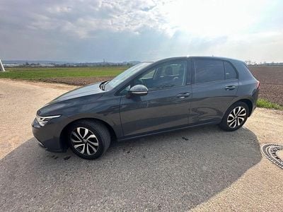 Gebraucht VW Golf VII Active 150 PS (110 kW) 2021 Grau Kleinwagen