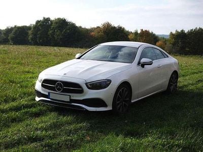 Weiß Gebraucht 2020 Mercedes E220 Avantgarde Coupé | 37.500 € (Teuer)