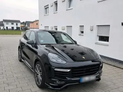 Gebraucht Porsche Cayenne GTS 441 PS (324 kW) 2015 Schwarz SUV