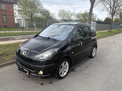 Usata Peugeot 1007 Premium 109 CV (80 kW) 2009 Nero Monovolume