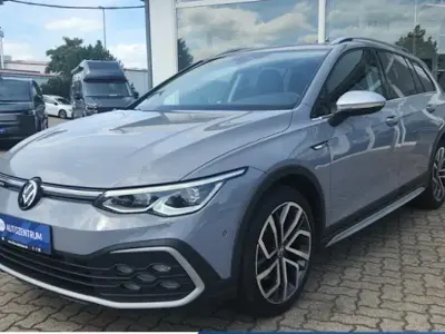 Gebraucht VW Golf Alltrack 200 PS (147 kW) 2023 Grau Kombi