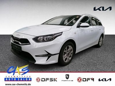 Gebraucht Kia Ceed 140 PS (102 kW) 2024 Andere farbe Kleinwagen
