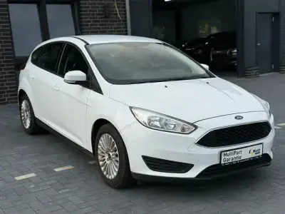 Used Ford Focus Trend 101 HP (74 kW) 2018 White Sedan