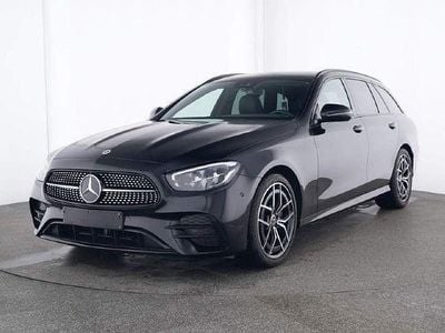 Schwarz Gebraucht 2023 Mercedes E220 AMG Kombi | 46.890 € (Teuer)