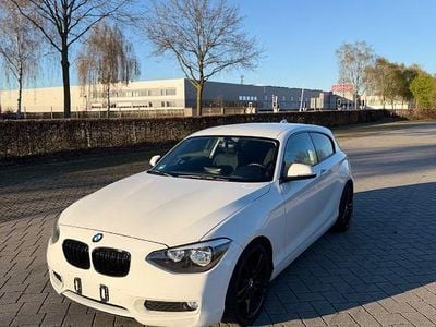 Gebraucht BMW 116 136 PS (100 kW) 2012 Weiß Kleinwagen