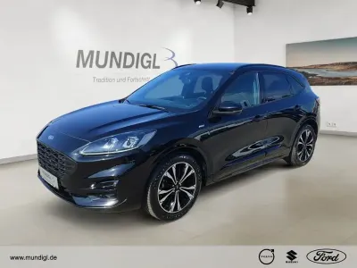 Gebraucht Ford Kuga ST-Line 150 PS (110 kW) 2022 Schwarz SUV