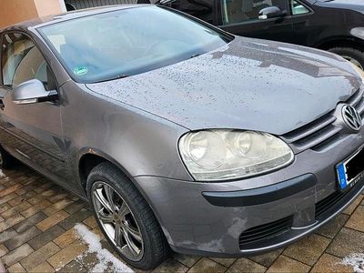 Gebraucht VW Golf IV 75 PS (55 kW) 2005 Grau Limousine