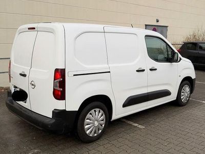 Gebraucht Opel Combo 102 PS (75 kW) 2020 Weiß Van