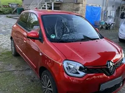 Gebraucht Renault Twingo Techno 60 kW (82 PS) 2023 Rot Kleinwagen