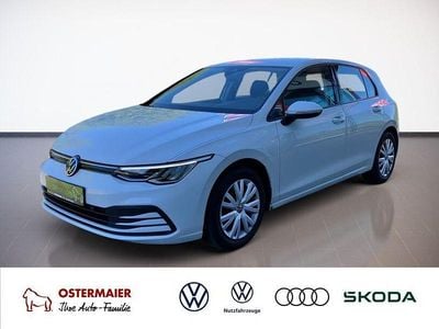 Usata VW Golf VIII Life 131 CV (96 kW) 2022 Bianco Berlina