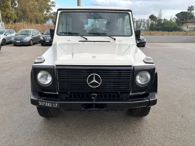 Używany Mercedes G300 88 KM (64 kW) 1984 Biały SUV