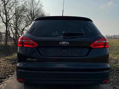 Gebraucht Ford Focus Business Edition 120 PS (88 kW) 2014 Schwarz Kombi