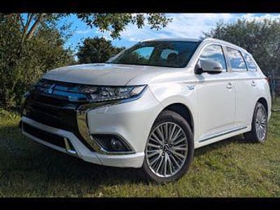 Mitsubishi Outlander P-HEV
