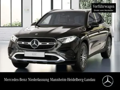 Gebraucht Mercedes GLC200 204 PS (150 kW) 2026 Schwarz SUV