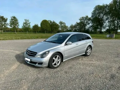 Gebraucht Mercedes R320 224 PS (164 kW) 2006 Silber Van / Kleinbus