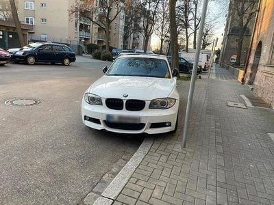 Gebraucht BMW 120 Coupé M Sport 177 PS (130 kW) 2011 Weiß Coupé