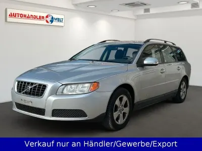 Begagnad Volvo V70 136 HK (100 kW) 2009 Silver Kombi