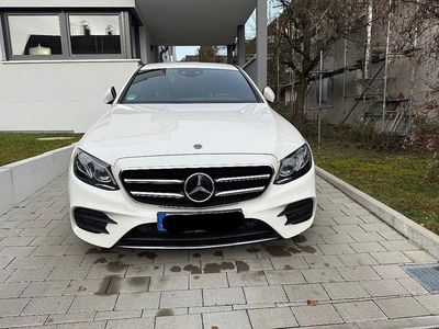 Weiß Gebraucht 2019 Mercedes E200 Style Limousine | 27.600 € (Etwas zu teuer)