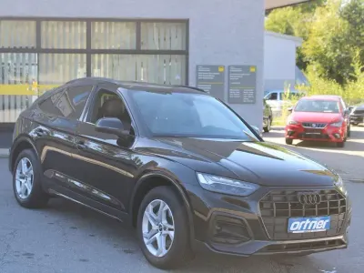 Gebraucht Audi Q5 Sportback S-Line 163 PS (119 kW) 2022 Schwarz SUV