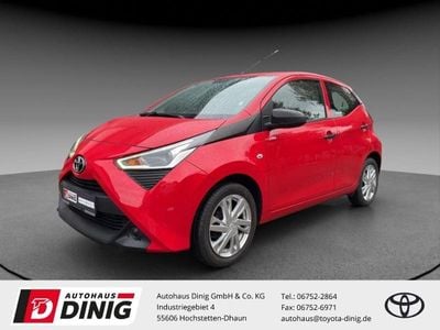 Rot Gebraucht 2021 Toyota Aygo Business Edition Kleinwagen | 9.495 € (Fairer Preis)