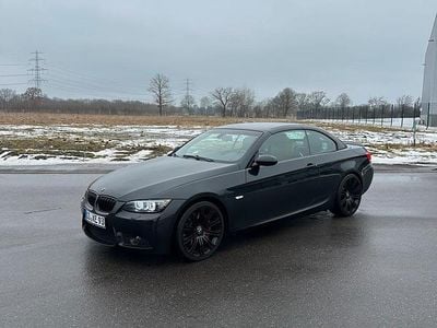 Schwarz Gebraucht 2007 BMW 330 Cabriolet Cabrio | 9.500 € (Superpreis)