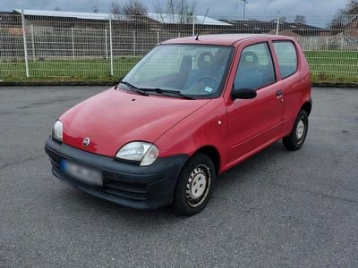 Gebraucht Fiat Seicento 54 PS (39 kW) 2001 Rot Kleinwagen