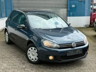 Gebraucht VW Golf VI Style 122 PS (89 kW) 2011 Blau Kleinwagen