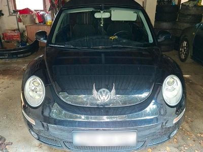 Gebraucht VW New Beetle Cabriolet 75 PS (55 kW) 2009 Schwarz Cabrio