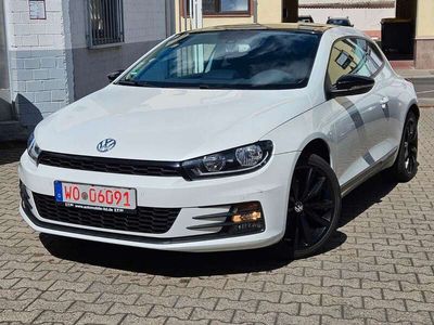 gebraucht VW Scirocco 2.0 TDI 2.Hand/185PS/DSG/Panorama